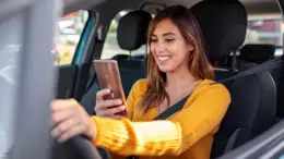 multa per guida al telefono