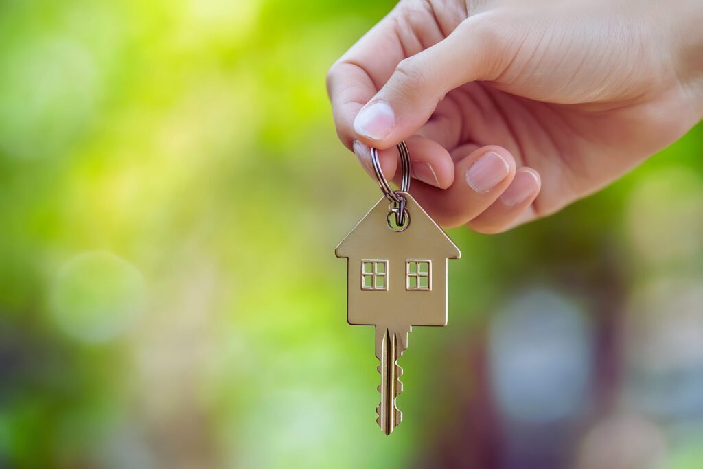 Il proprietario di casa ha una copia delle chiavi, cosa dice la legge