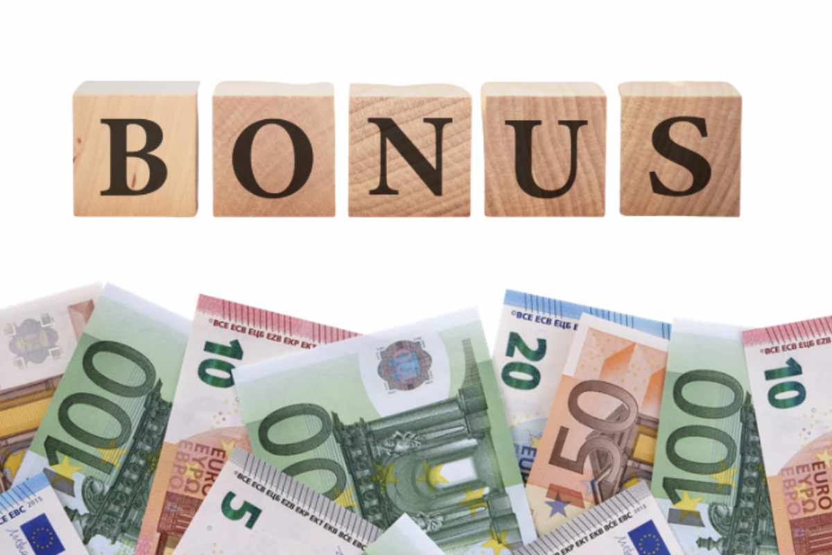 Aumenti in busta per questi lavoratori: fino a 154 euro di bonus