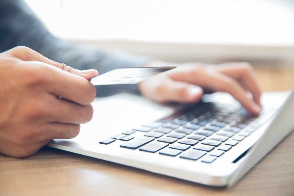 Con la firma disgiunta il titolare superstite mantiene autonomia