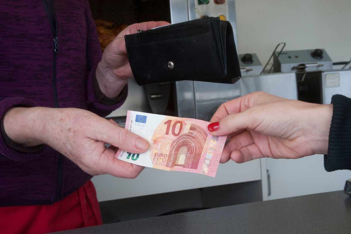 Ho smesso di dare la paghetta a mio figlio per paura del Fisco