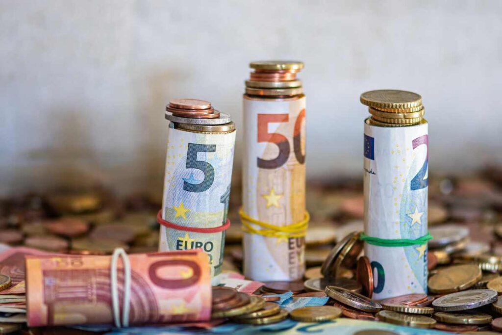 Controlla subito l'Isee, puoi avere diritto a un maxi sconto nel 2026